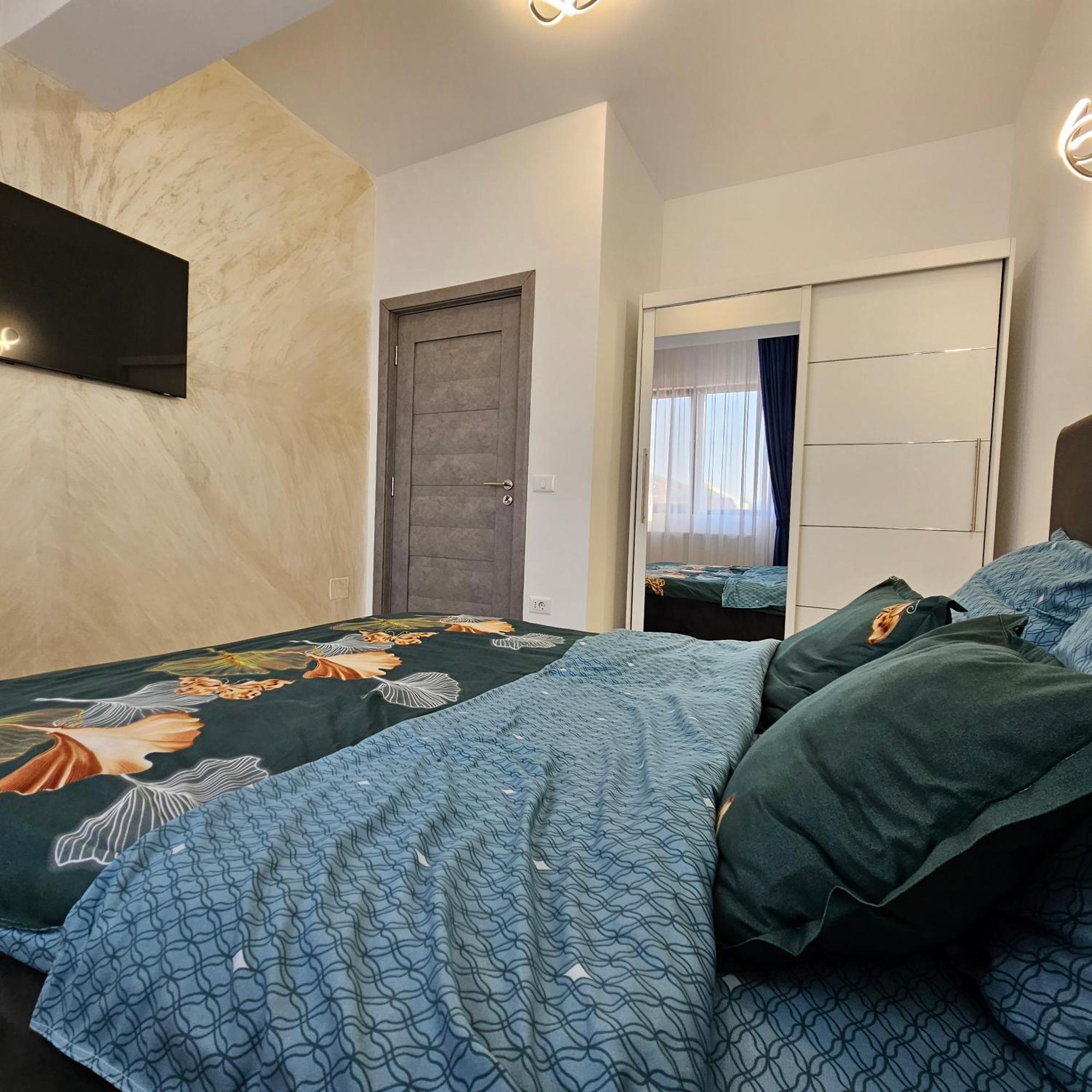 Apartament Dem Radulescu Langa Strand Ramnicu Valcea Luaran gambar